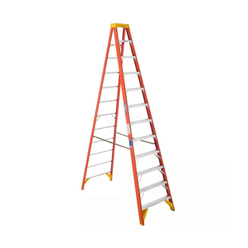 12ft Step Ladder